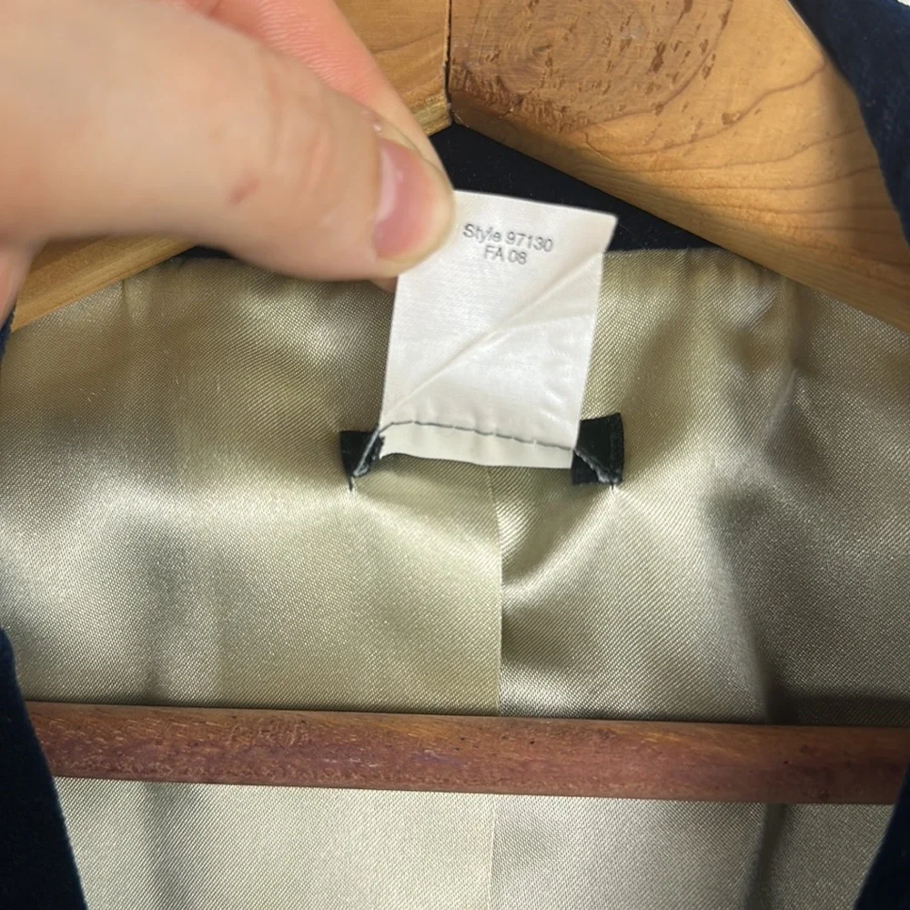 J. Crew Dark Navy Velvet Blazer Jacket Women’s 8 - Picture 4 of 8